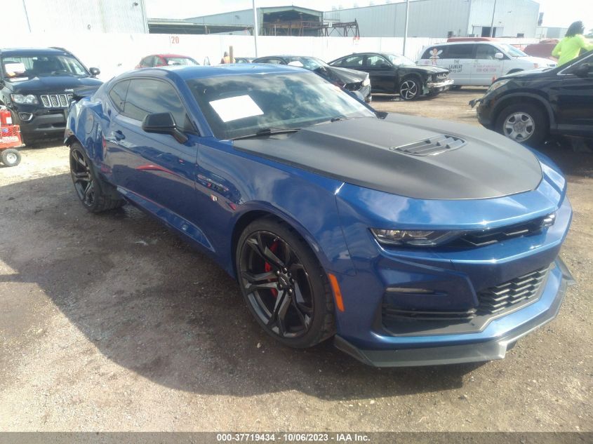 2021 CHEVROLET CAMARO 1SS - 1G1FF1R74M0131073