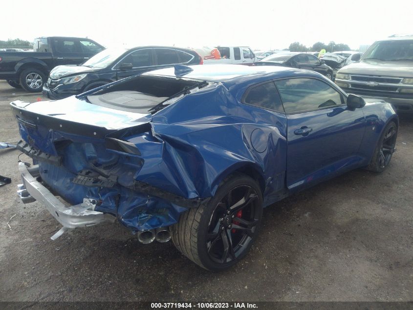 2021 CHEVROLET CAMARO 1SS - 1G1FF1R74M0131073