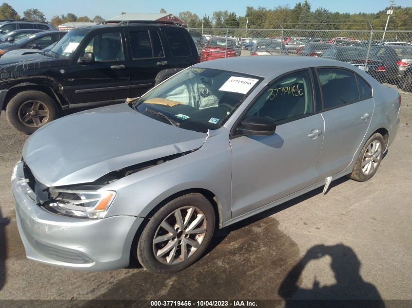 2014 VOLKSWAGEN JETTA SEDAN S - 3VW2K7AJ3EM236937