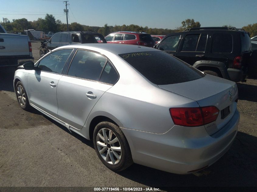 2014 VOLKSWAGEN JETTA SEDAN S - 3VW2K7AJ3EM236937