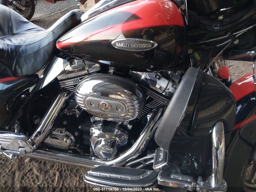 2007 HARLEY-DAVIDSON FLHTCUSE - 1HD1PR8177Y957270