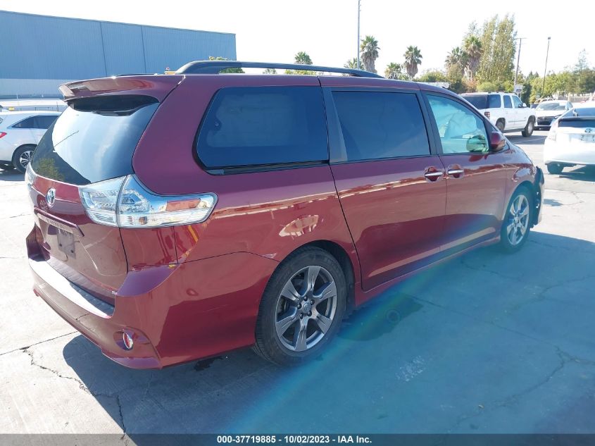 5TDXZ3DC4HS875892 2017 TOYOTA SIENNA, photo no. 4