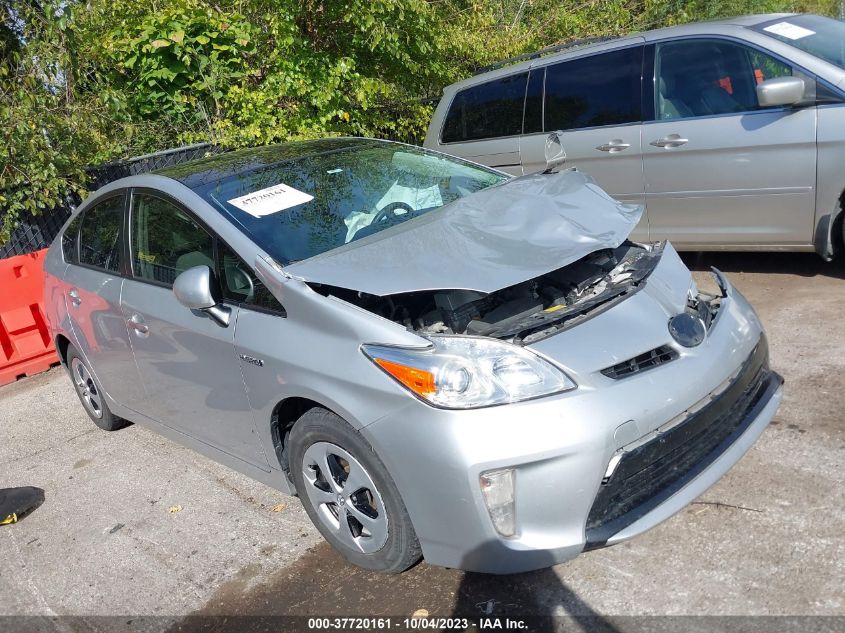 2015 TOYOTA PRIUS FOUR - JTDKN3DU7F1913382