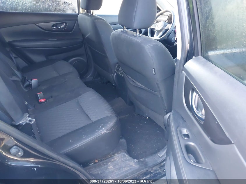 VIN KNMAT2MTXKP500947 2019 NISSAN ROGUE SV