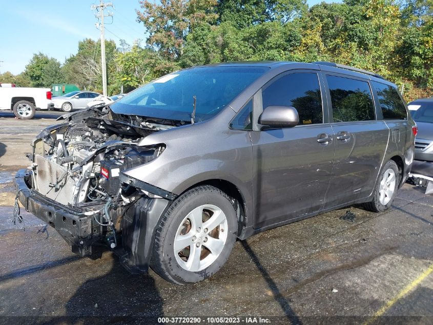 5TDKK3DC3FS609887 2015 TOYOTA SIENNA, photo no. 2