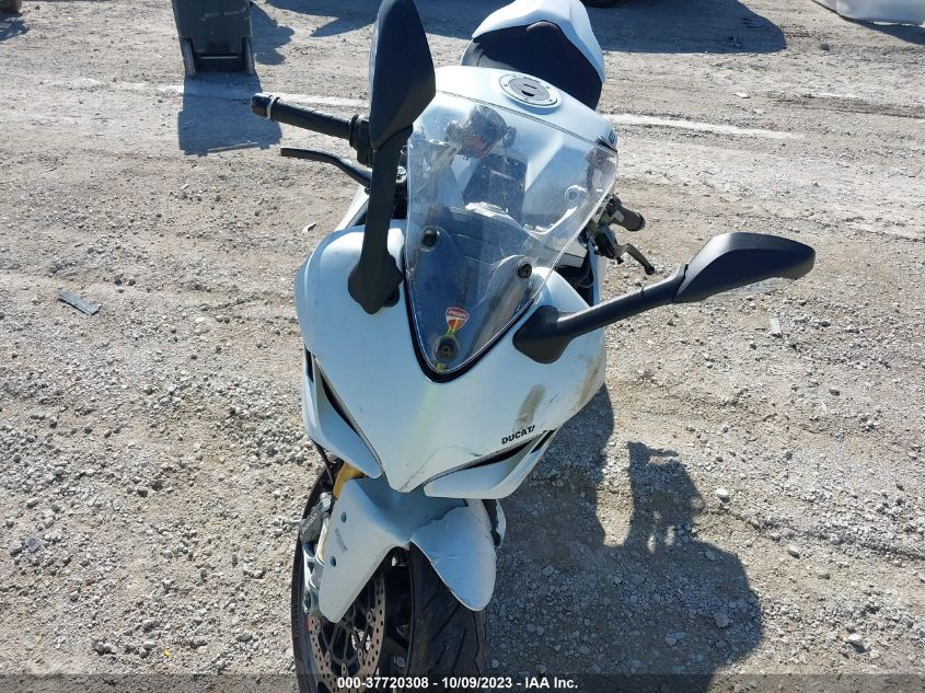 2021 DUCATI SUPERSPORT ZDMVABDS9MB000748