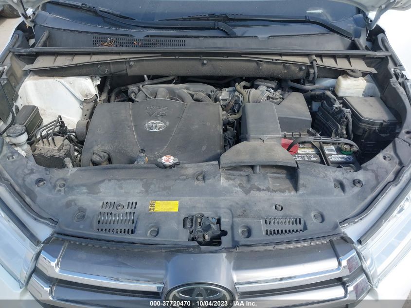 2018 TOYOTA HIGHLANDER LE/LE PLUS - 05TDZZRFH3JS23963