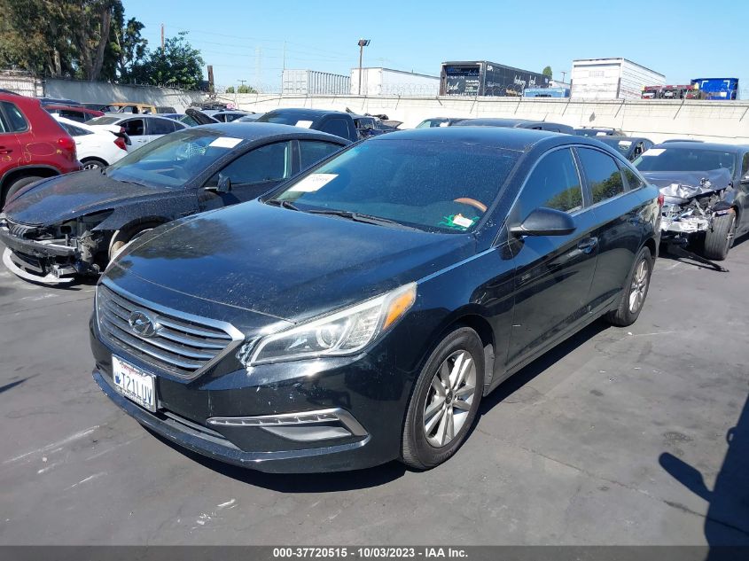 2015 HYUNDAI SONATA 2.4L SE - 5NPE24AF7FH020123