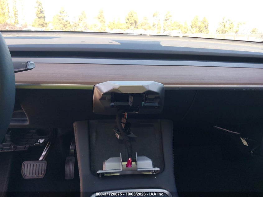 VIN 7SAYGDEE5PF662228 2023 TESLA MODEL Y LONG RANGE
