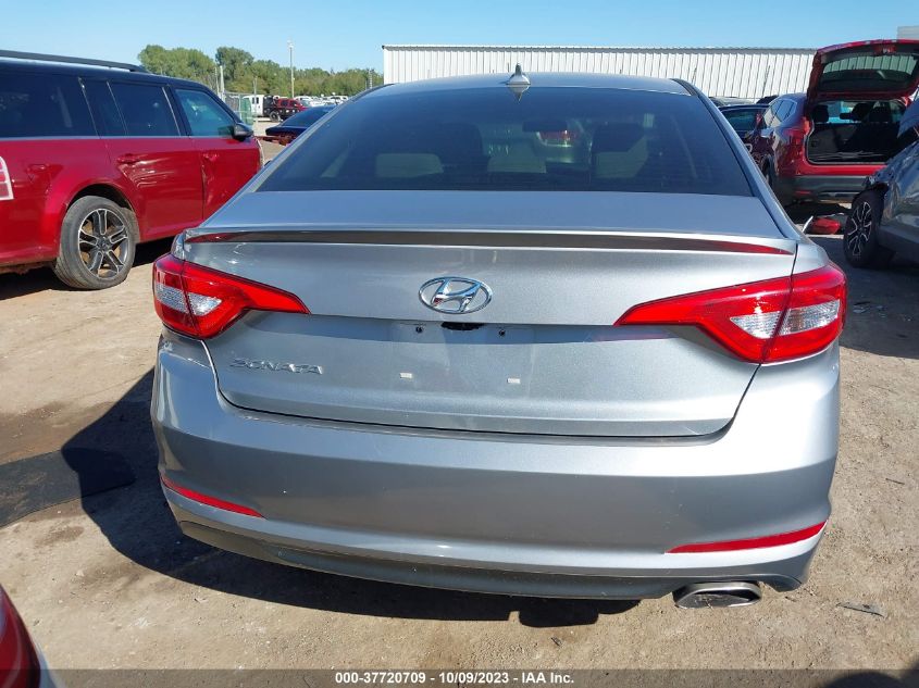 2015 HYUNDAI SONATA 2.4L SE - 5NPE24AF1FH184192