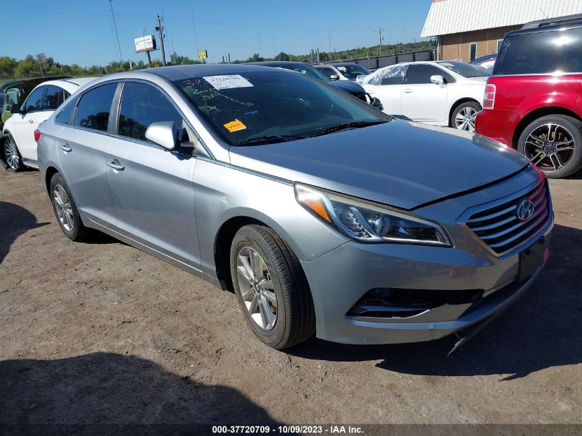 2015 HYUNDAI SONATA 2.4L SE - 5NPE24AF1FH184192