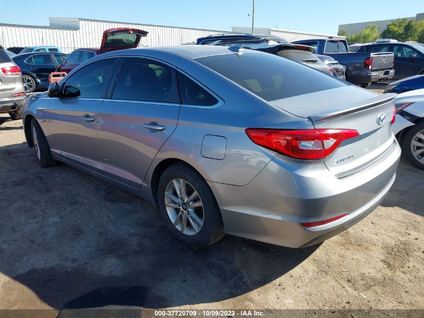 2015 HYUNDAI SONATA 2.4L SE - 5NPE24AF1FH184192