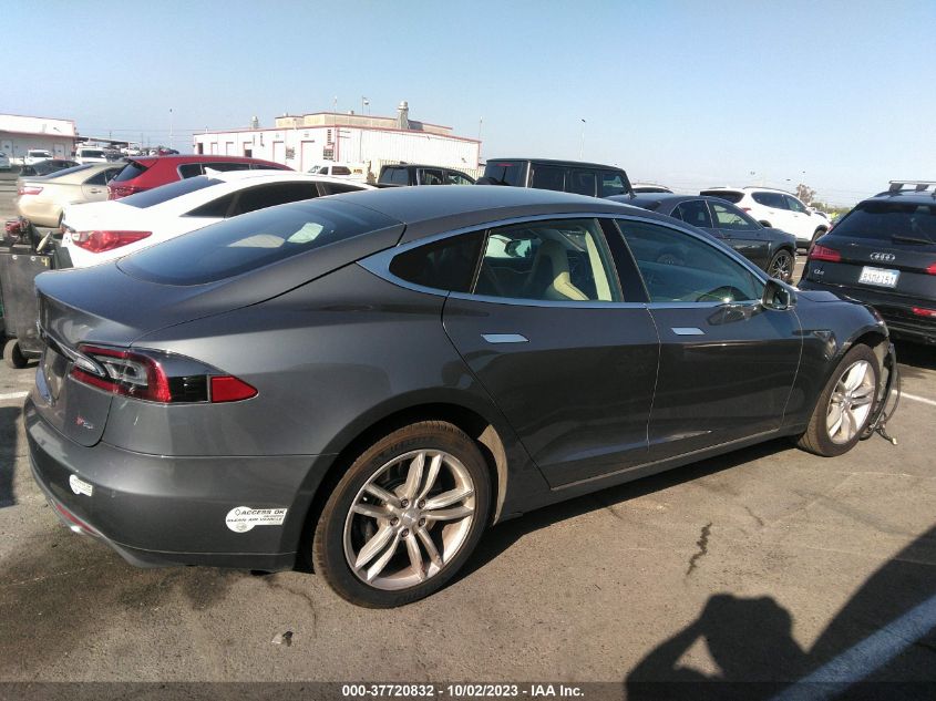 2013 TESLA MODEL S PERFORMANCE - 5YJSA1DP1DFP06601