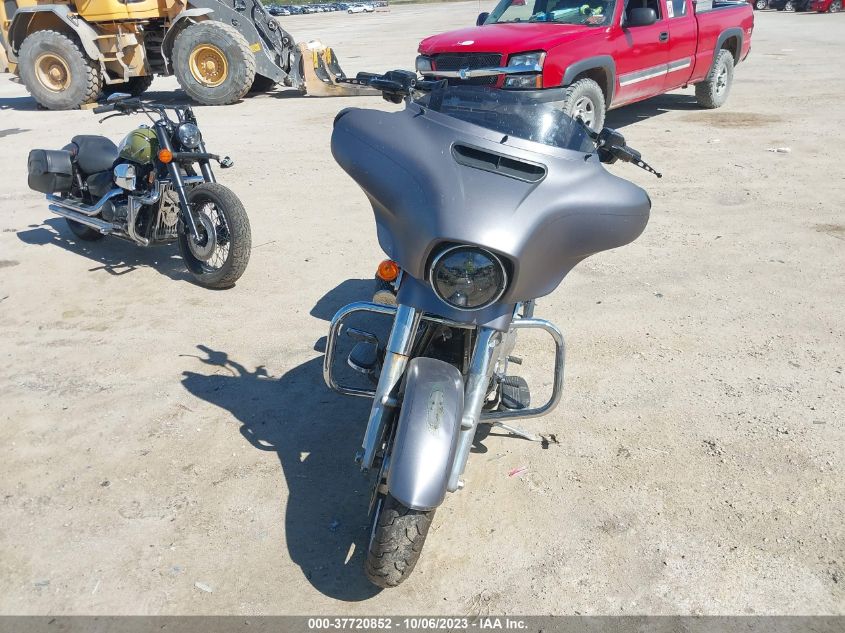 2016 HARLEY-DAVIDSON FLHXS STREET GLIDE SPECIAL - 1HD1KRM19GB684307