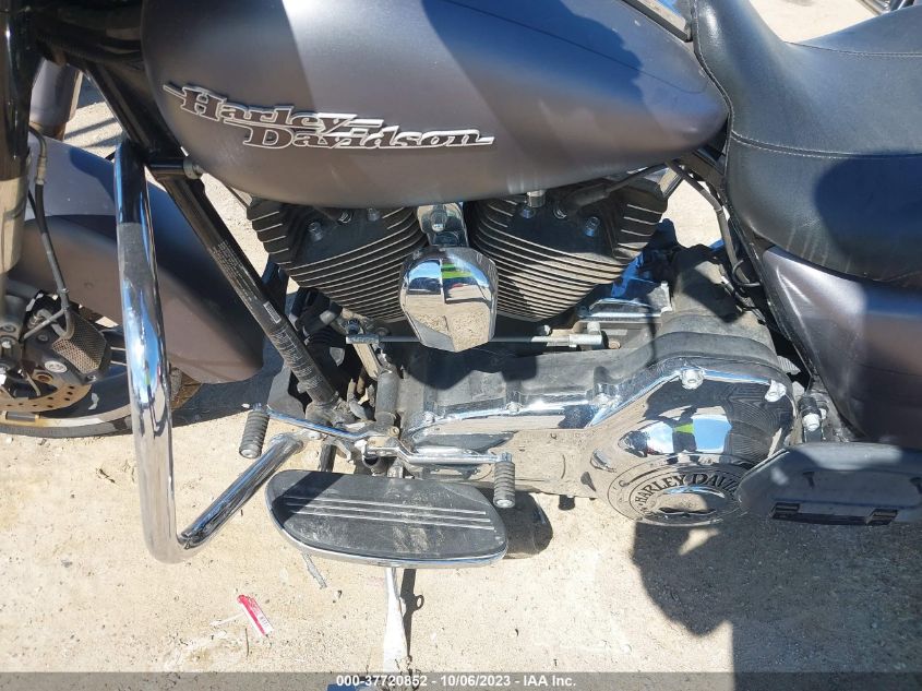 2016 HARLEY-DAVIDSON FLHXS STREET GLIDE SPECIAL - 1HD1KRM19GB684307