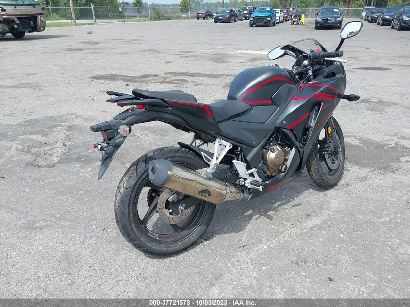 VIN MLHNC5106L5600129 2020 HONDA CBR300 R