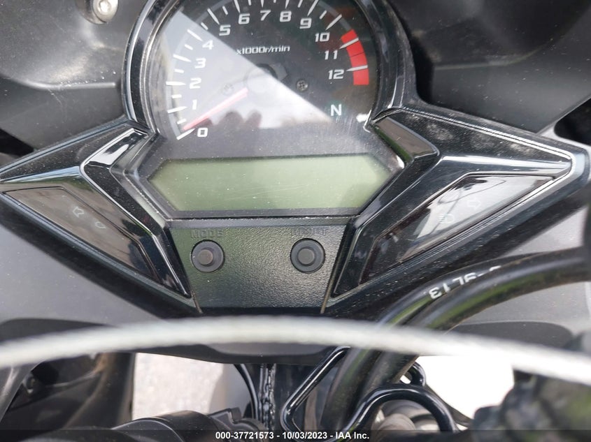 VIN MLHNC5106L5600129 2020 HONDA CBR300 R