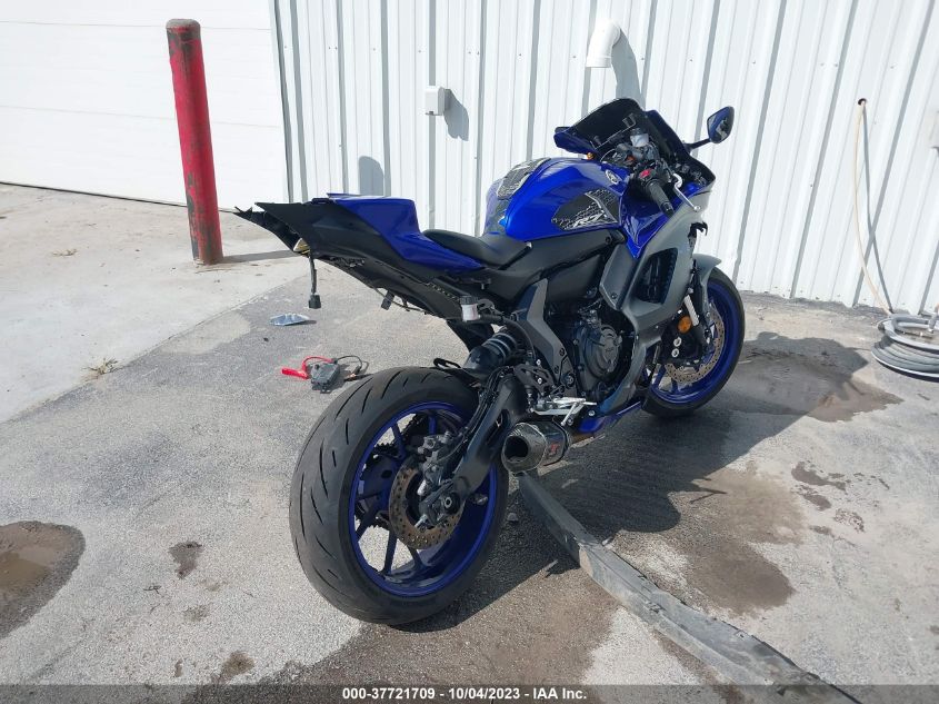 VIN JYARM38EXNA000422 2022 YAMAHA YZFR7