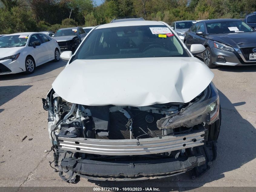 2020 TOYOTA COROLLA LE - JTDEPRAE9LJ046084