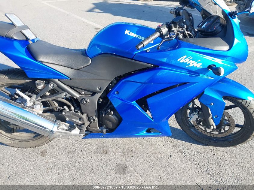 2008 KAWASAKI EX250 J JKAEXMJ128DA00308