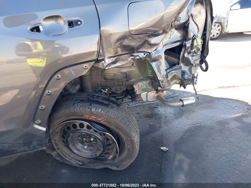 VIN 2T3K1RFV3NC212408 2022 TOYOTA RAV4 LE