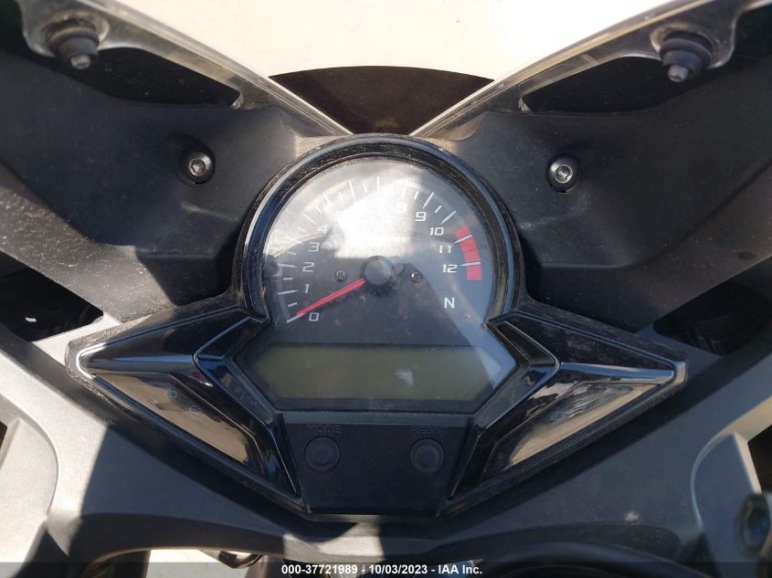2018 HONDA CBR300 R - MLHNC5100J5400585