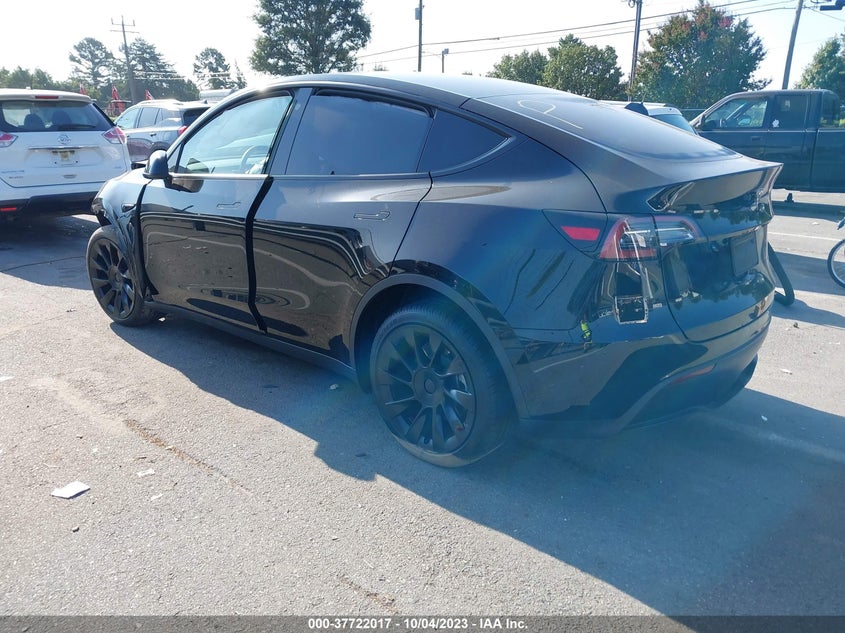 VIN 7SAYGDEE0PF777044 2023 TESLA MODEL Y LONG RANGE