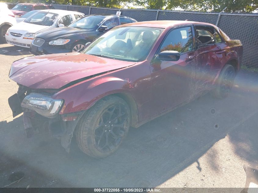 VIN 2C3CCAAGXKH728983 2019 CHRYSLER 300 no.2