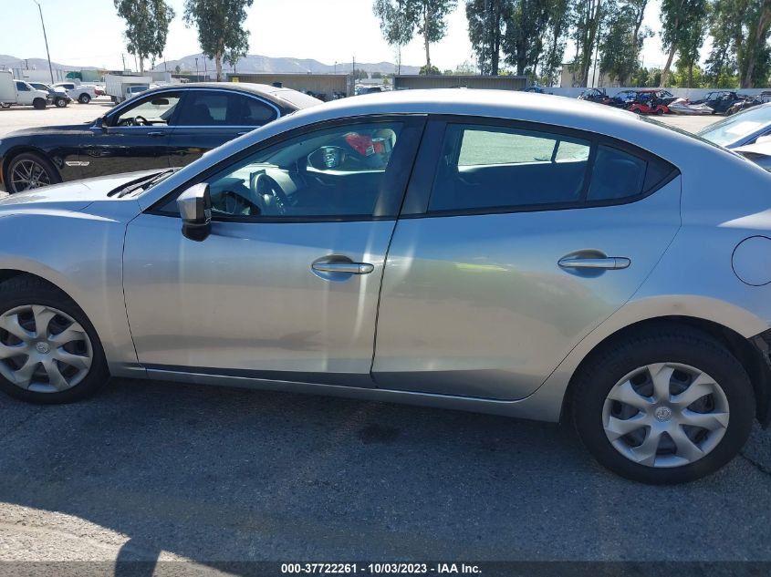 2015 MAZDA MAZDA3 I SPORT - 3MZBM1U74FM133860