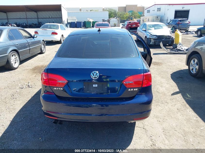 2013 VOLKSWAGEN JETTA SEDAN SE W/CONVENIENCE - 3VWDP7AJXDM405425