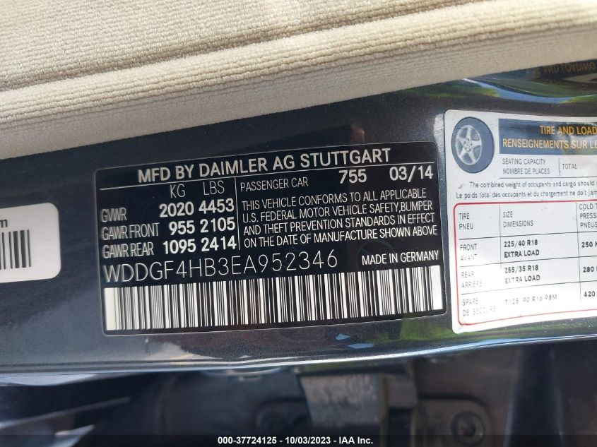 2014 MERCEDES-BENZ C 250 SPORT/LUXURY WDDGF4HB3EA952346