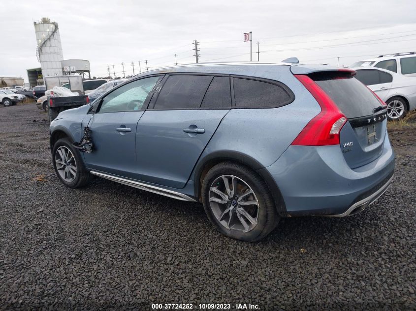 2018 VOLVO V60 CROSS COUNTRY T5 YV440MWK1J2046070