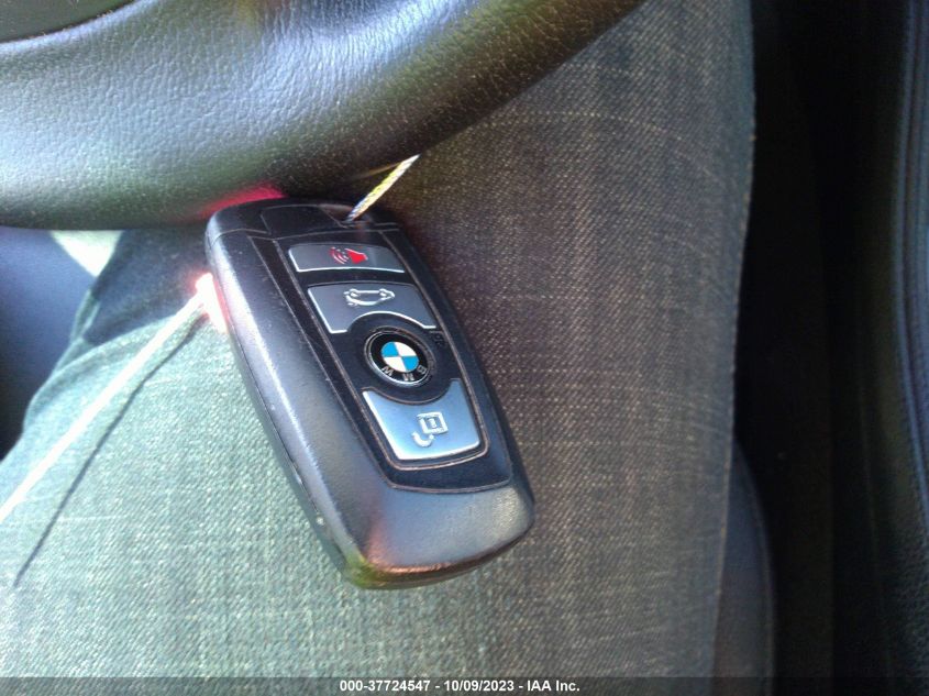 2013 BMW 528I WBAXG5C5XDD233023