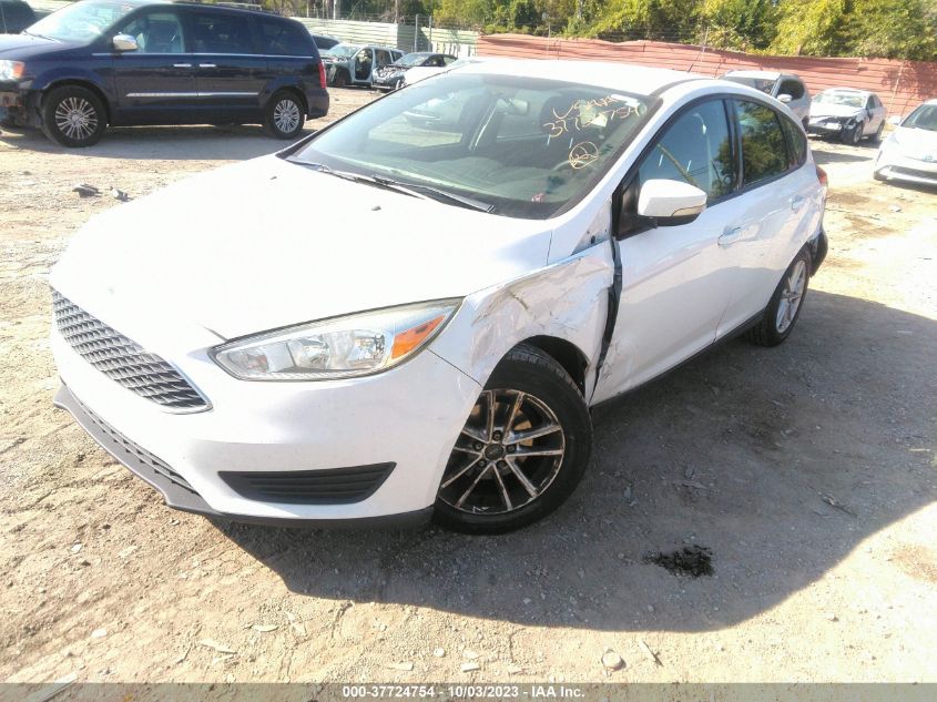 2015 FORD FOCUS SE - 1FADP3K23FL282869