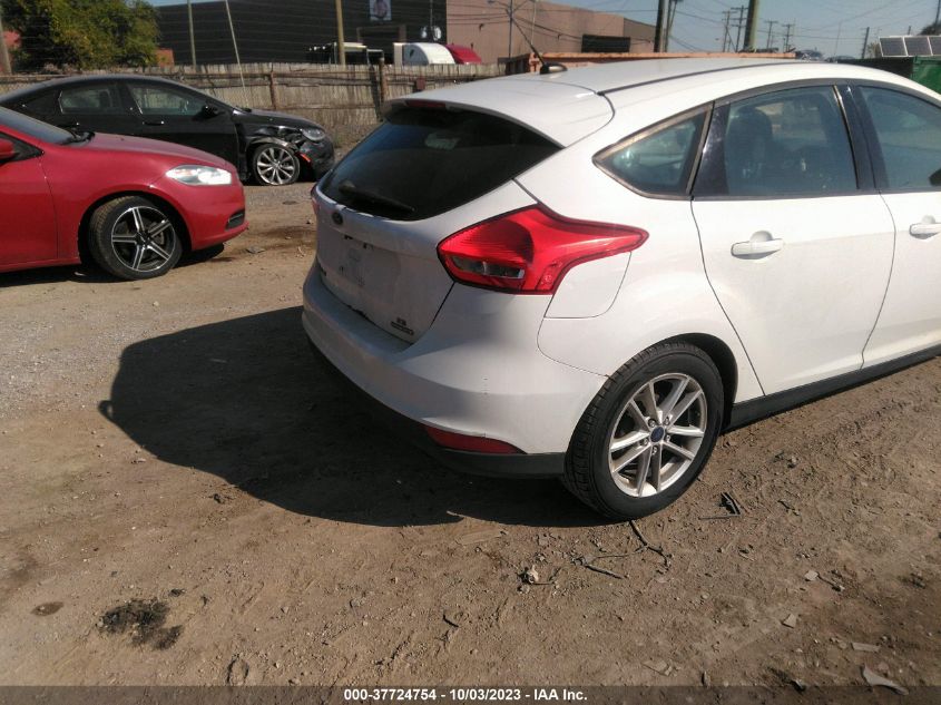 2015 FORD FOCUS SE - 1FADP3K23FL282869