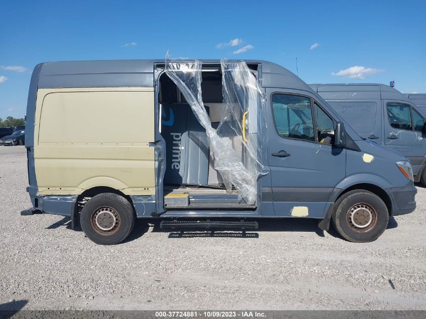2018 MERCEDES-BENZ SPRINTER CARGO VAN WD3PE7CD5JP647570