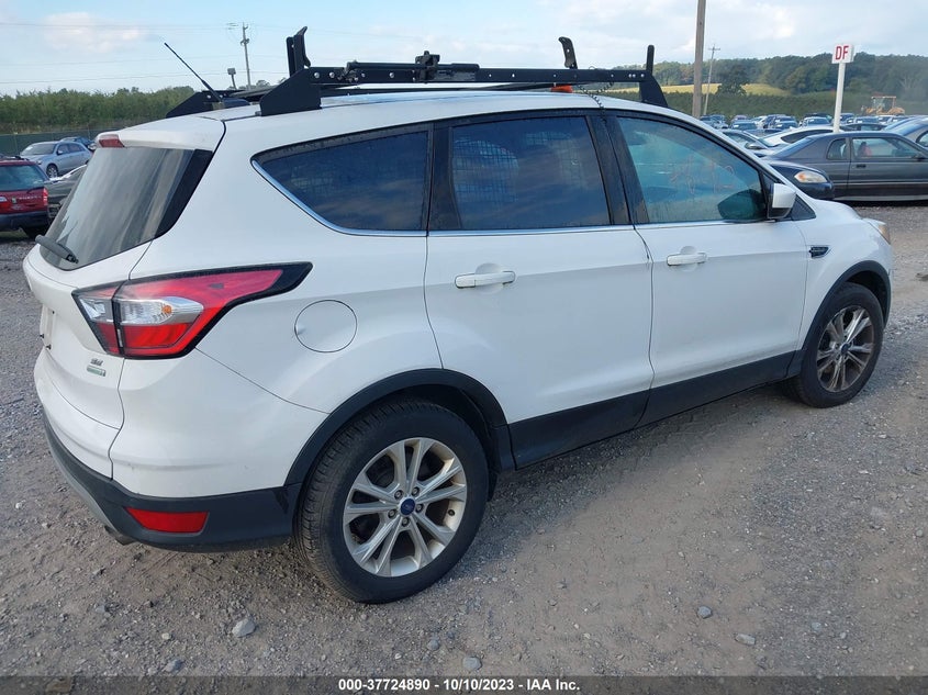 VIN 1FMCU0GD2JUC50291 2018 FORD ESCAPE SE