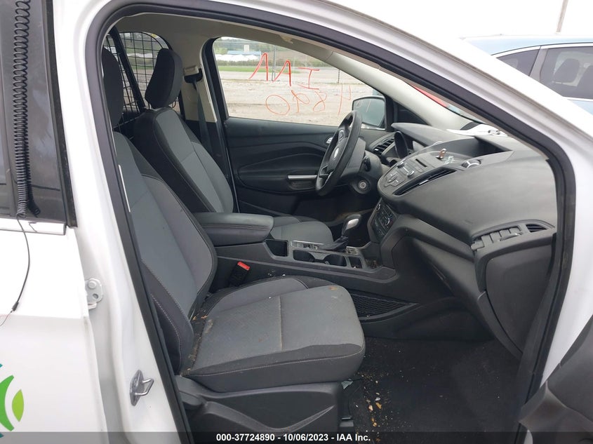 VIN 1FMCU0GD2JUC50291 2018 FORD ESCAPE SE