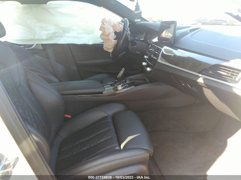 VIN: WBA13BJ0XMCF40580 2021 BMW 5 SERIES 530I XDRIVE