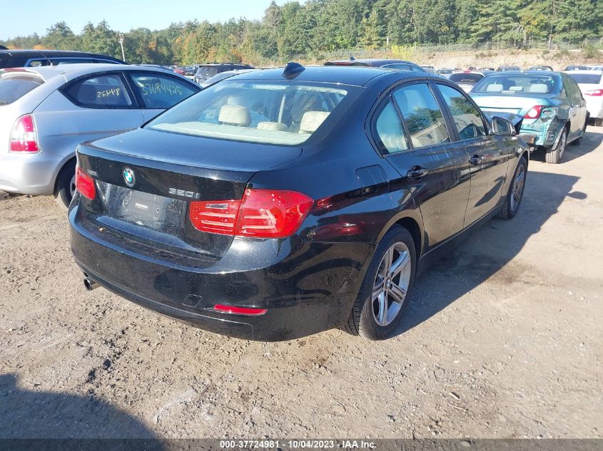 2014 BMW 3 SERIES 320I XDRIVE - WBA3C3G56ENS72079