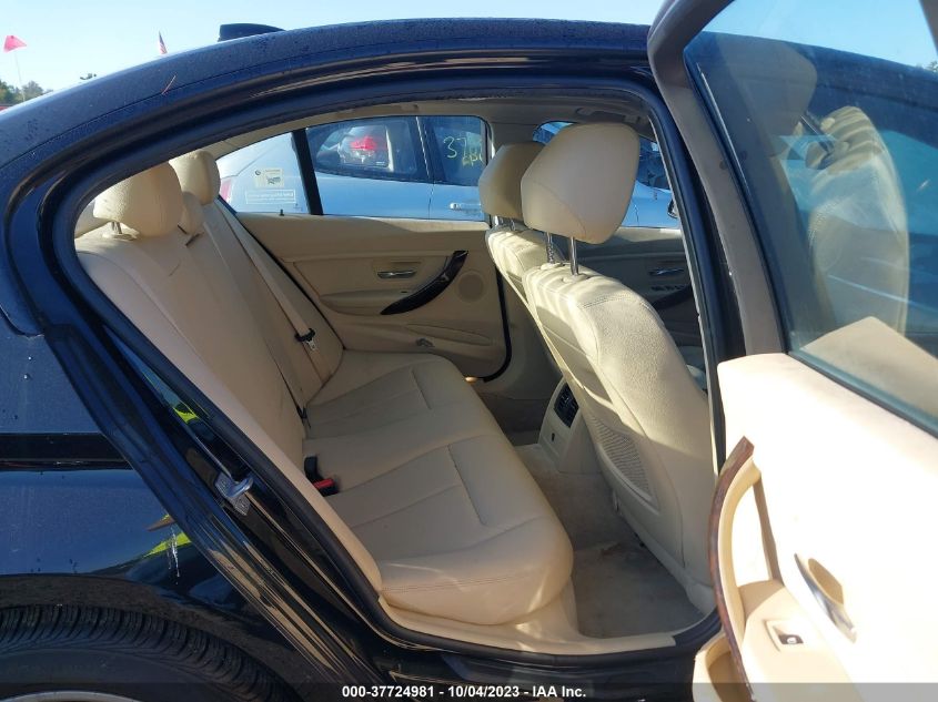 2014 BMW 3 SERIES 320I XDRIVE - WBA3C3G56ENS72079