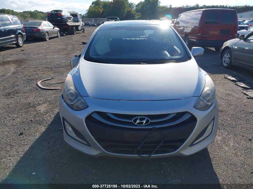 2013 HYUNDAI ELANTRA GT - KMHD35LE6DU056127
