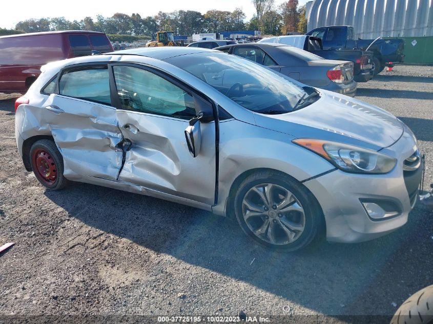 2013 HYUNDAI ELANTRA GT - KMHD35LE6DU056127