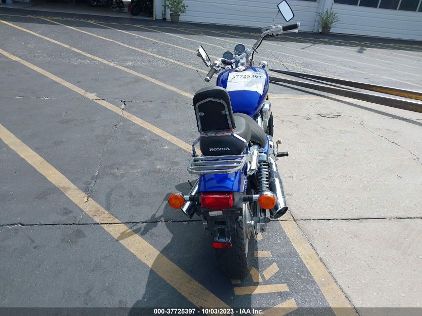 2003 HONDA VF750 C - JH2RC430X3M901057