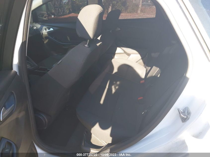 2016 FORD FOCUS SE - 1FADP3K28GL294730