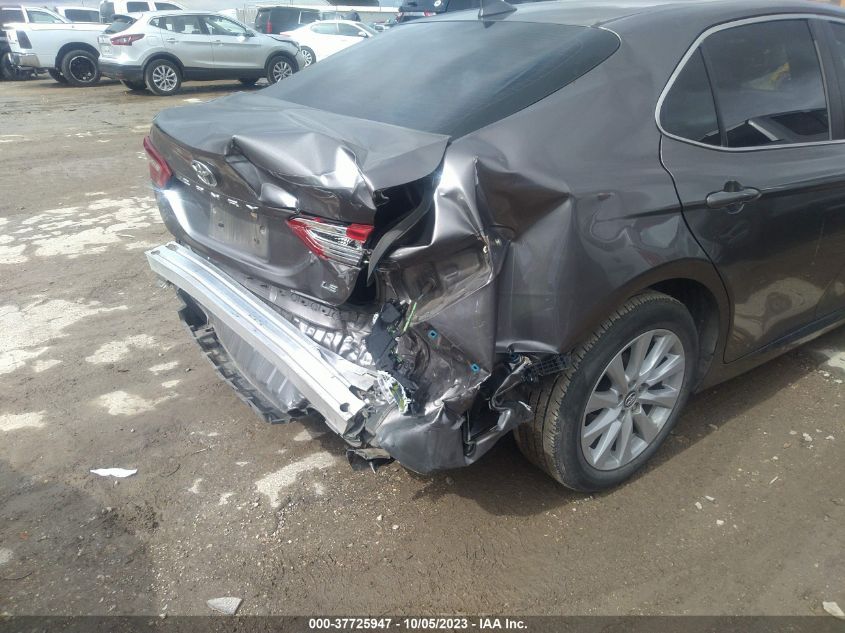 2020 TOYOTA CAMRY LE - 4T1C11AK0LU330696