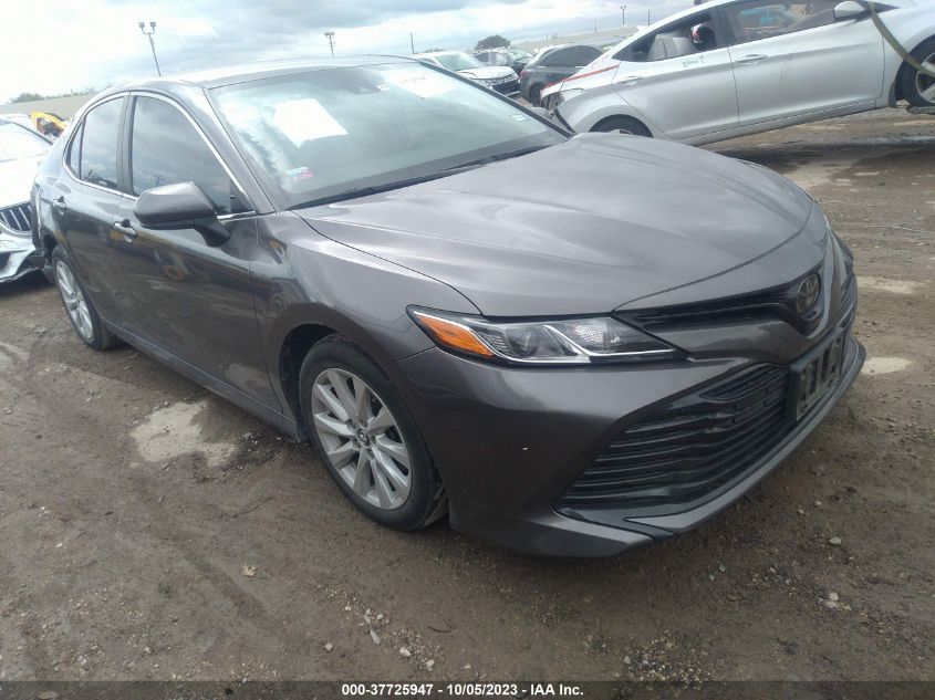 2020 TOYOTA CAMRY LE - 4T1C11AK0LU330696