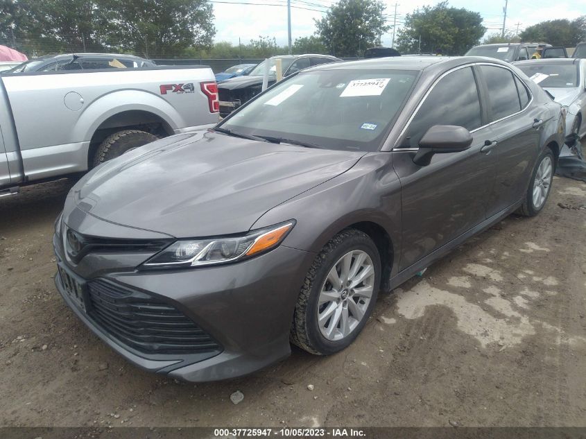 2020 TOYOTA CAMRY LE - 4T1C11AK0LU330696