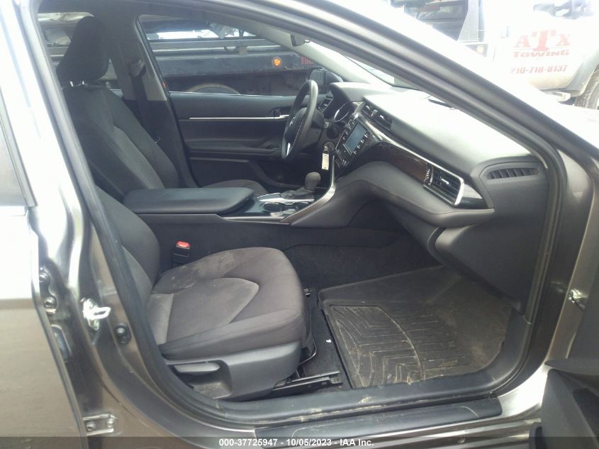 2020 TOYOTA CAMRY LE - 4T1C11AK0LU330696