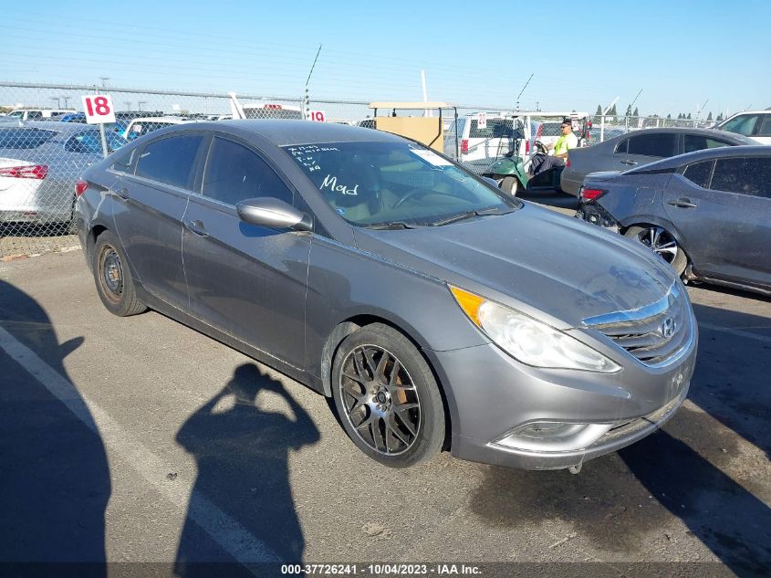 2013 HYUNDAI SONATA GLS PZEV - 5NPEB4AC4DH596979